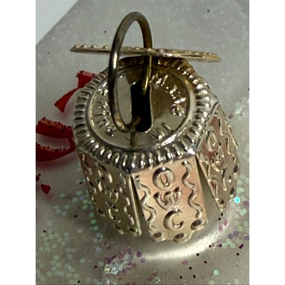 2008 Old World Christmas Chinese Take Out Box Glass Christmas Tree Ornament - Picture 2 of 8